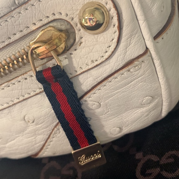 Gucci White Ostrich Leather Capri Bowler Handbag Signature Stripe Gold Hardware - Picture 5 of 16